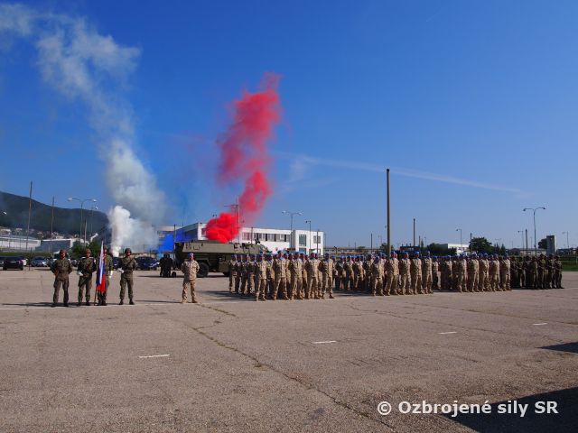 Slávnostná rozlúčka s profesionálnymi vojakmi odchádzajúcimi do operácie UNFICYP