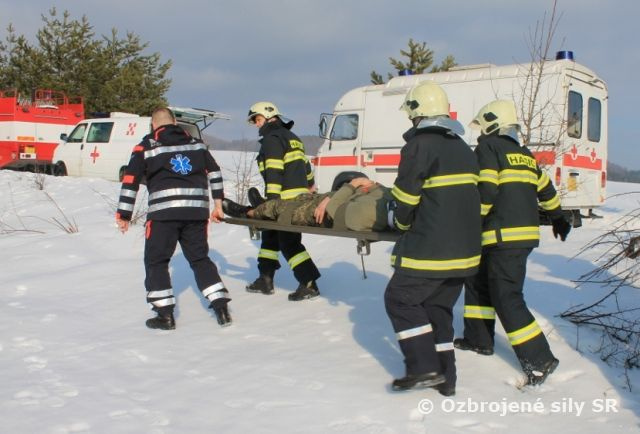 POZEMNÁ PÁTRACIA A ZÁCHRANNÁ SLUŽBA ZMIEŠANÉHO KRÍDLA ZASAHOVALA